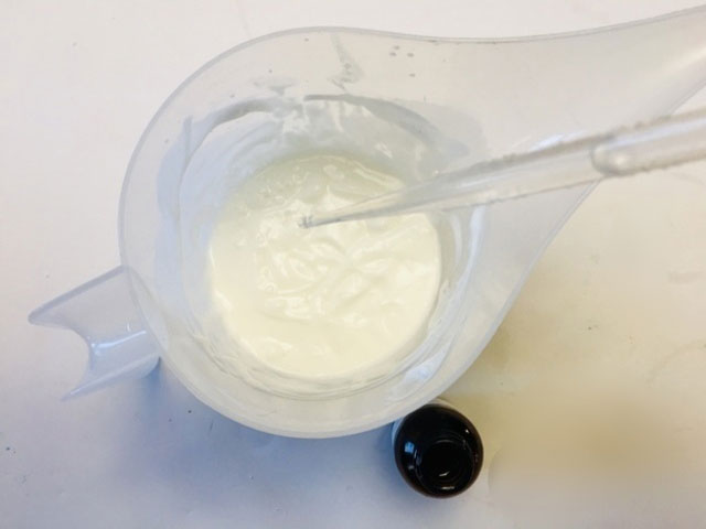 Lightwheight Face Lotion Recipe Step 3c