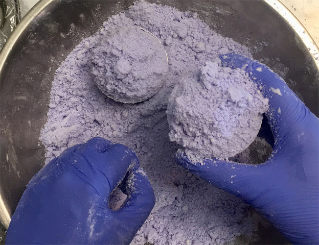 Lavender Pizazz Bath Bombs Recipe Step 2a
